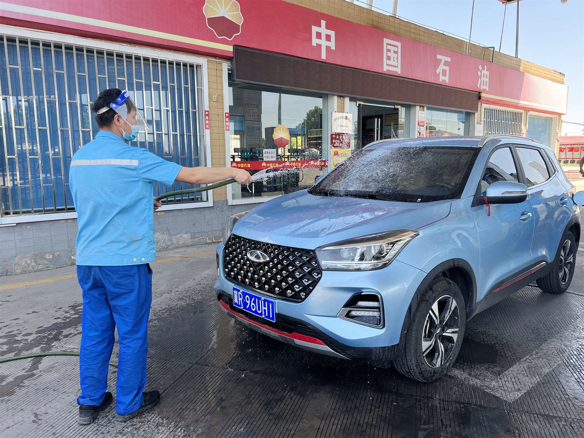 三門峽防高溫7_副.jpg 三門峽防高溫7_副.jpg